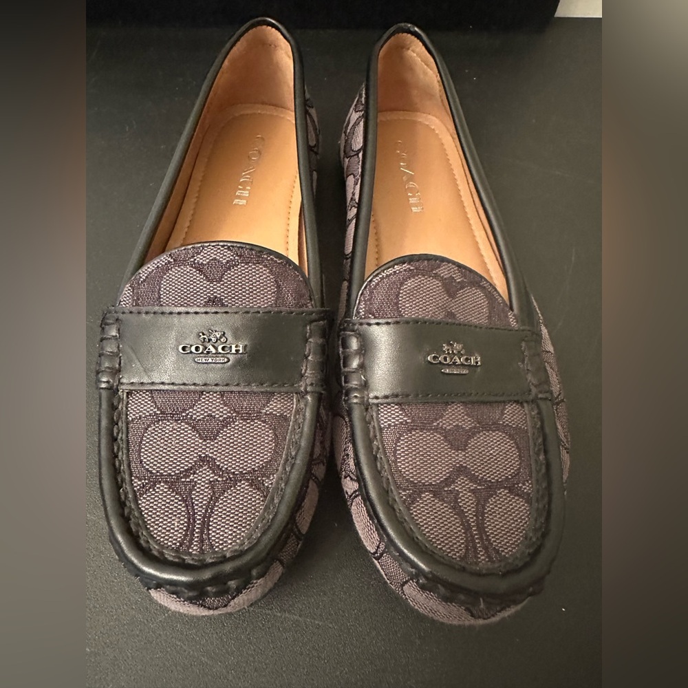 Coach ladies Odette loafers. Size 7 - Picture 1 of 9